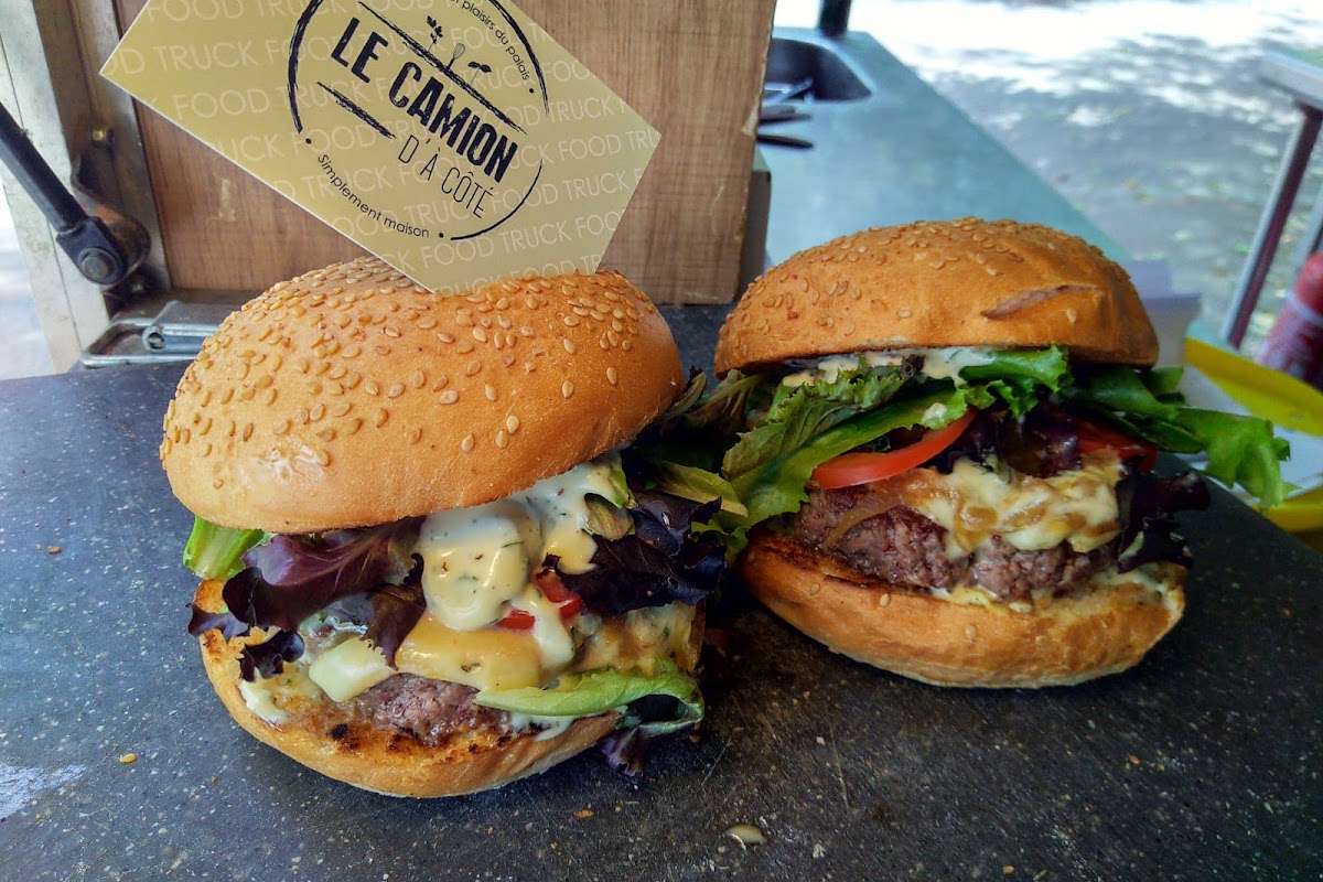 Le camion d'à côté — food truck Burgers à Angers