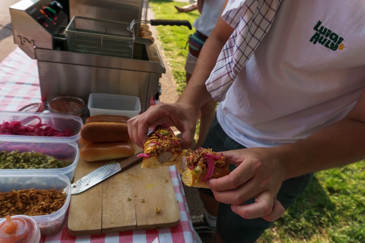 Luigi & Auly food truck — food truck Français à Chambéry