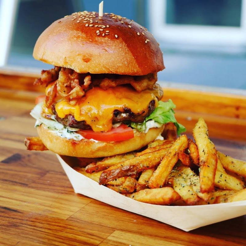 Burger Boss Food Truck, Traiteur, Privatisation et location a Paris et en Ile de France