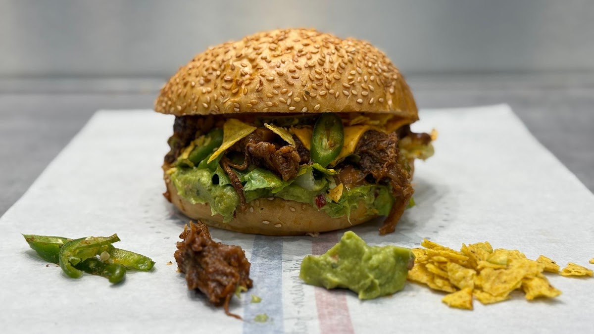 Food Truck : Conteneur à Burger — food truck Burgers à Le Havre