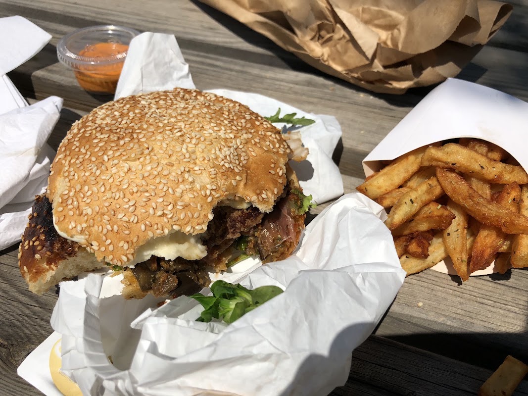 Food Trucks Villages Gourmands — food truck Autre à Aix-en-Provence